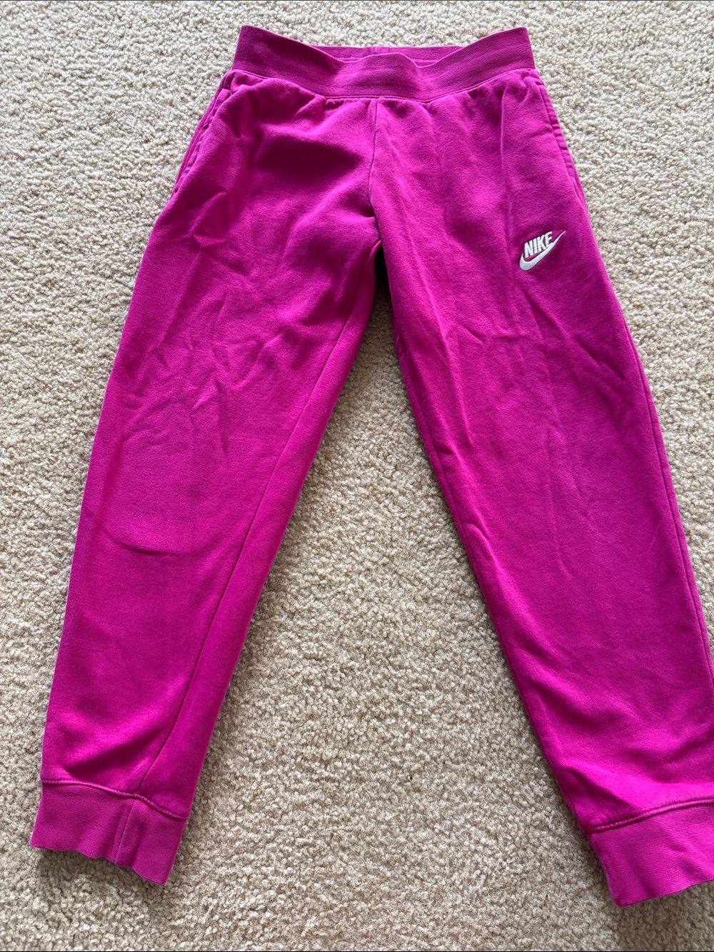 Nike Girls Vivid Magenta Fleece Jogger Pants